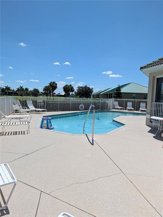 For Sale: $284,900 (2 beds, 2 baths, 1617 Square Feet)
