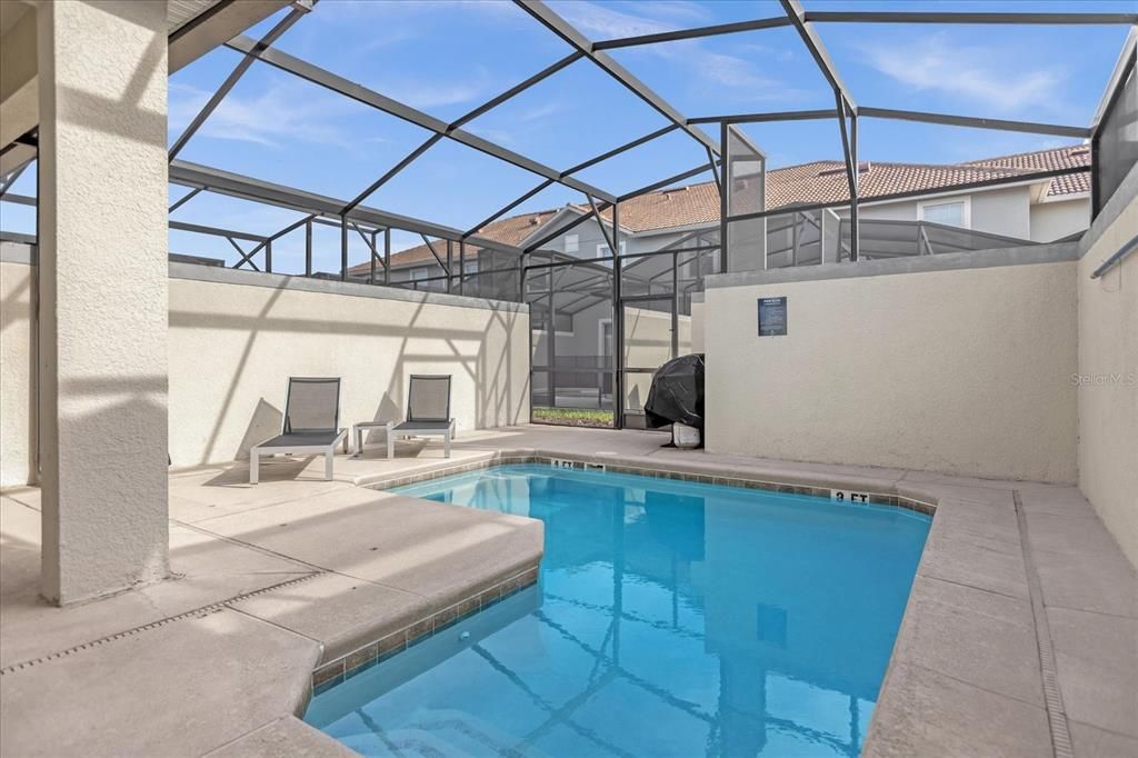 En Venta: $449,000 (4 camas, 3 baños, 1914 Pies cuadrados)