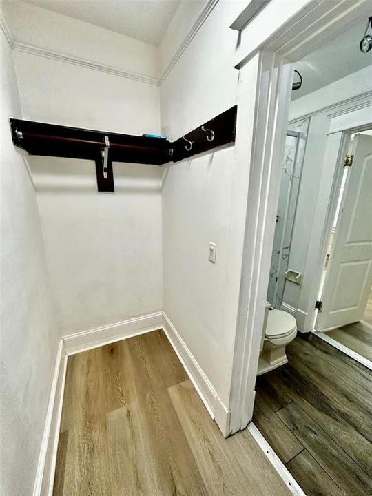 В аренду: $900 (0 спален, 1 ванн, 512 Квадратных фут)