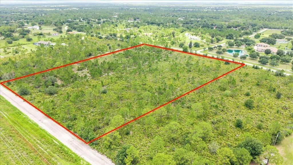На продажу: $250,000 (10.06 acres)
