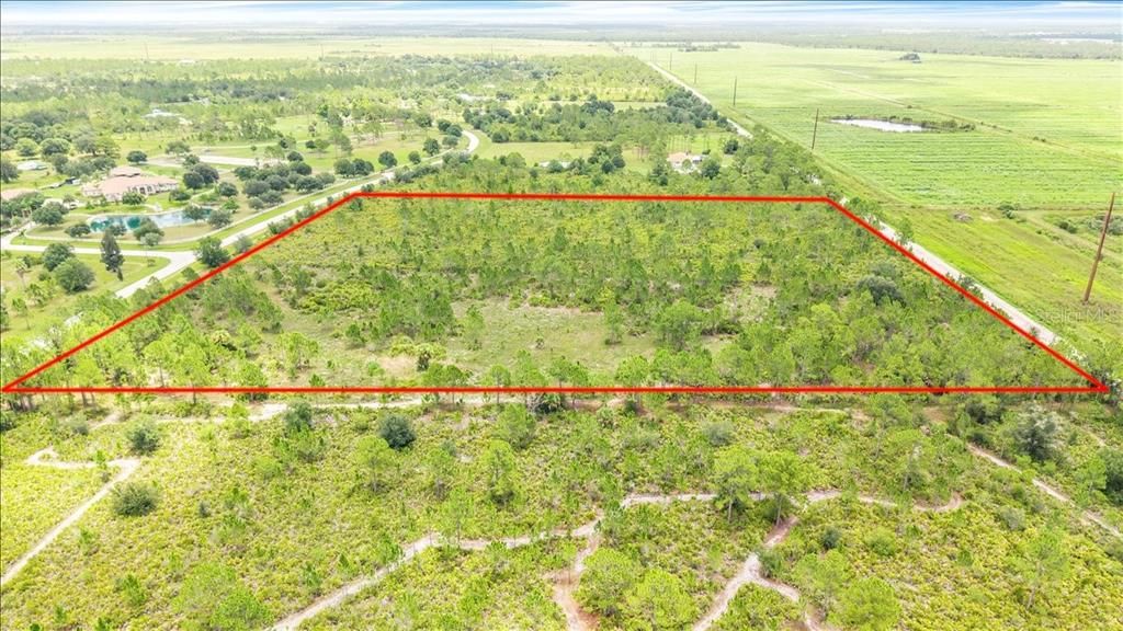 На продажу: $250,000 (10.06 acres)
