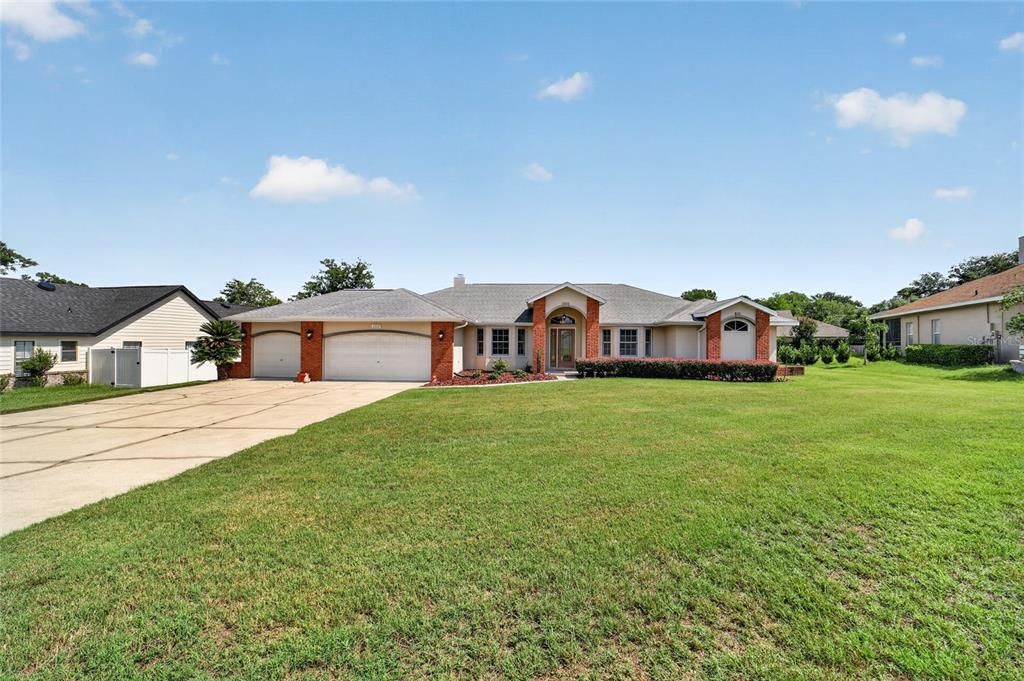 For Sale: $495,000 (3 beds, 2 baths, 2406 Square Feet)