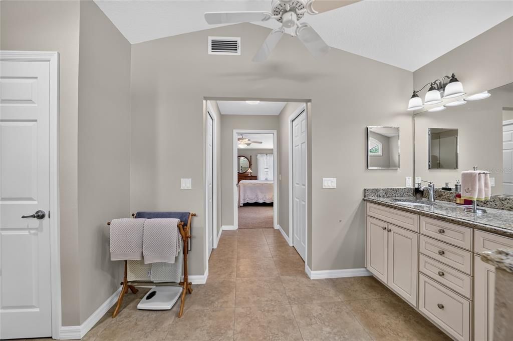For Sale: $495,000 (3 beds, 2 baths, 2406 Square Feet)