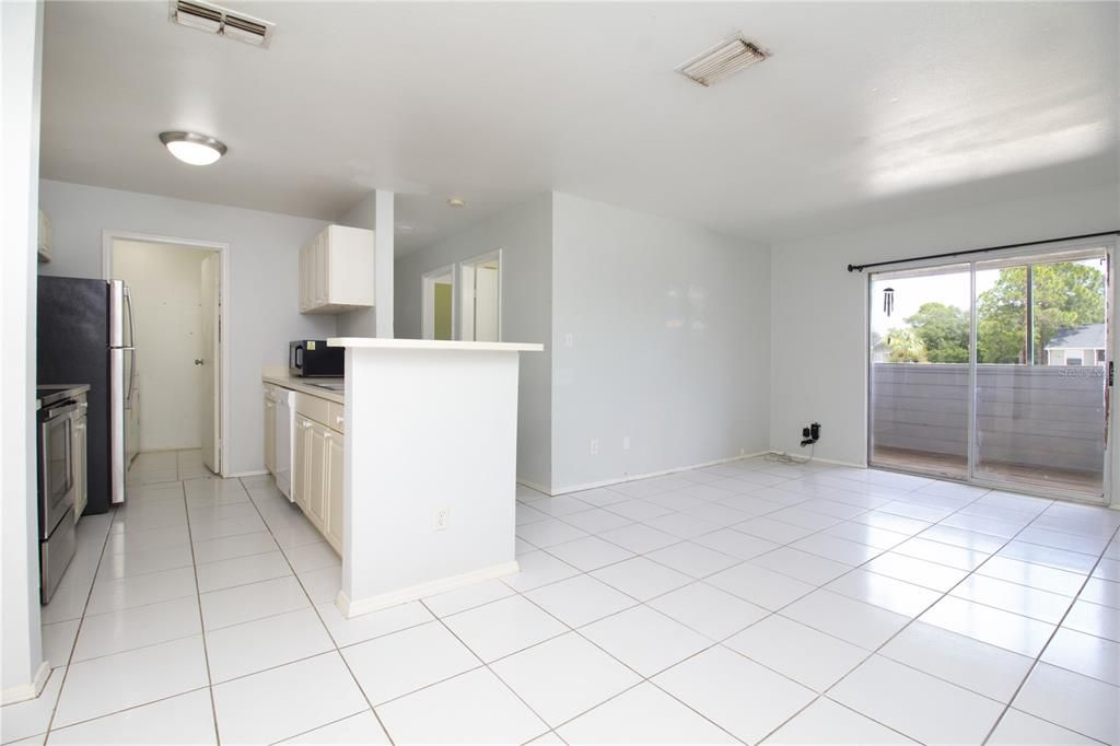 En Venta: $135,000 (2 camas, 2 baños, 890 Pies cuadrados)
