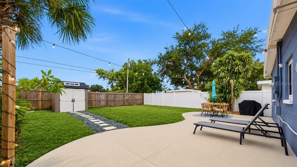 En Venta: $389,950 (3 camas, 2 baños, 896 Pies cuadrados)