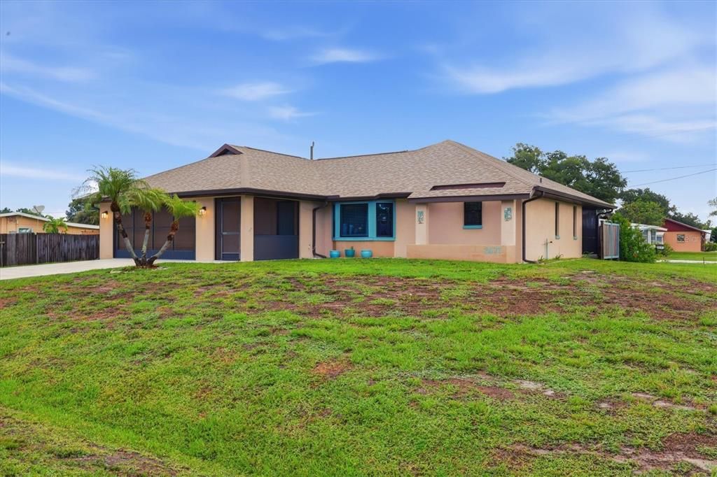 Activo con contrato: $335,000 (2 camas, 2 baños, 1507 Pies cuadrados)