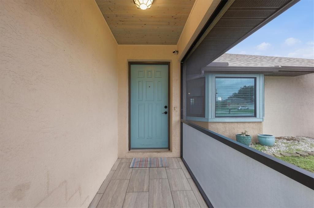Activo con contrato: $335,000 (2 camas, 2 baños, 1507 Pies cuadrados)