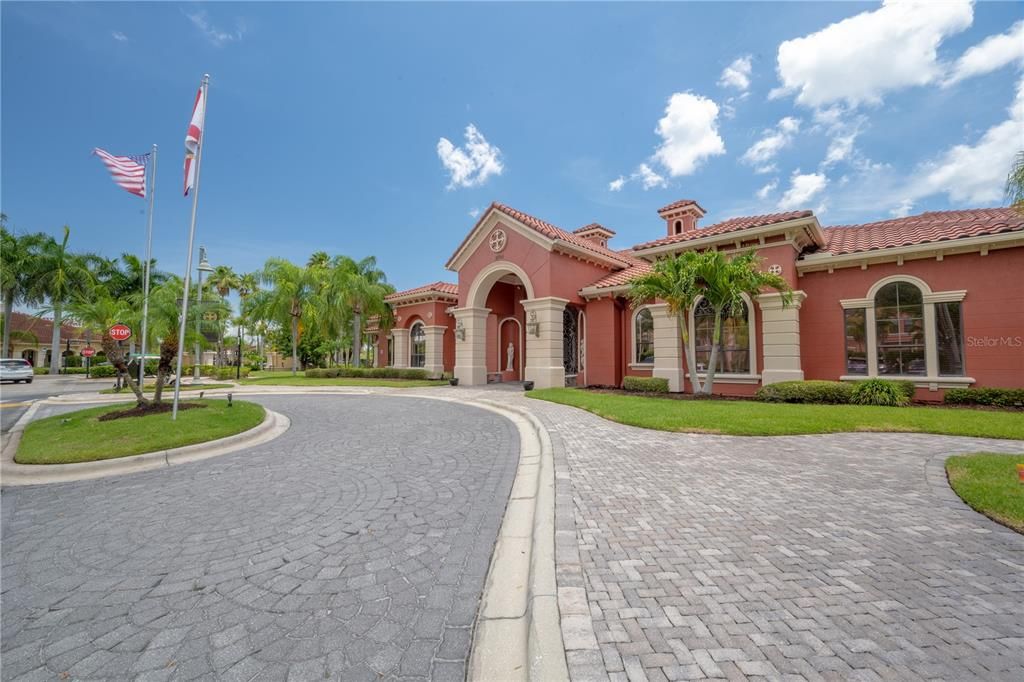For Rent: $2,200 (2 beds, 2 baths, 1230 Square Feet)