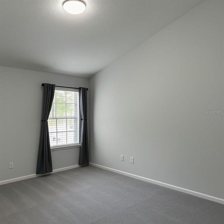 For Rent: $1,375 (1 beds, 1 baths, 883 Square Feet)