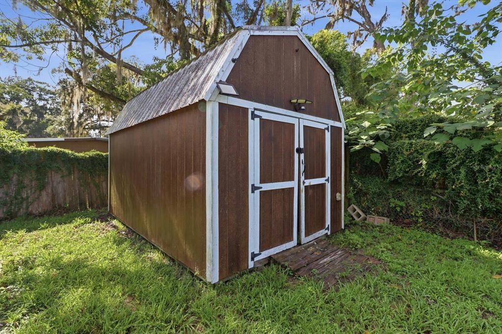 For Sale: $235,000 (3 beds, 2 baths, 1595 Square Feet)