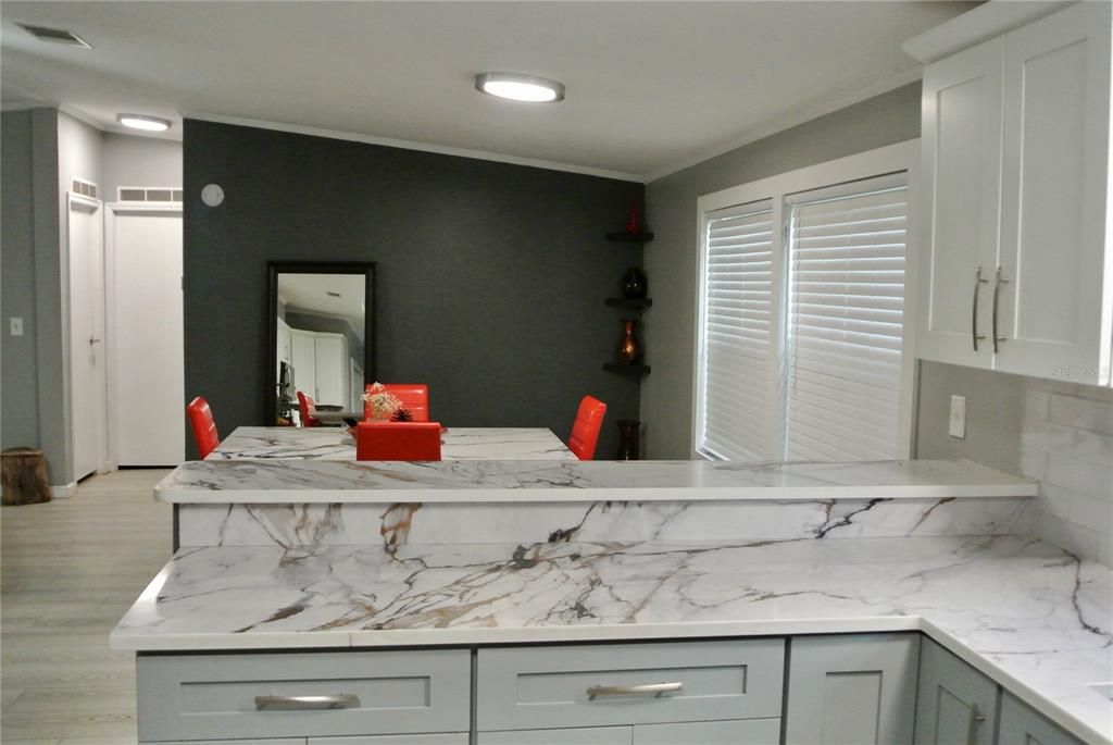 For Sale: $289,999 (3 beds, 2 baths, 1512 Square Feet)