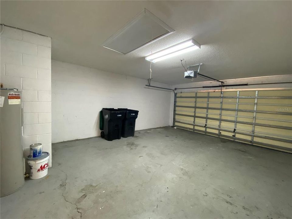 В аренду: $2,350 (4 спален, 2 ванн, 1614 Квадратных фут)
