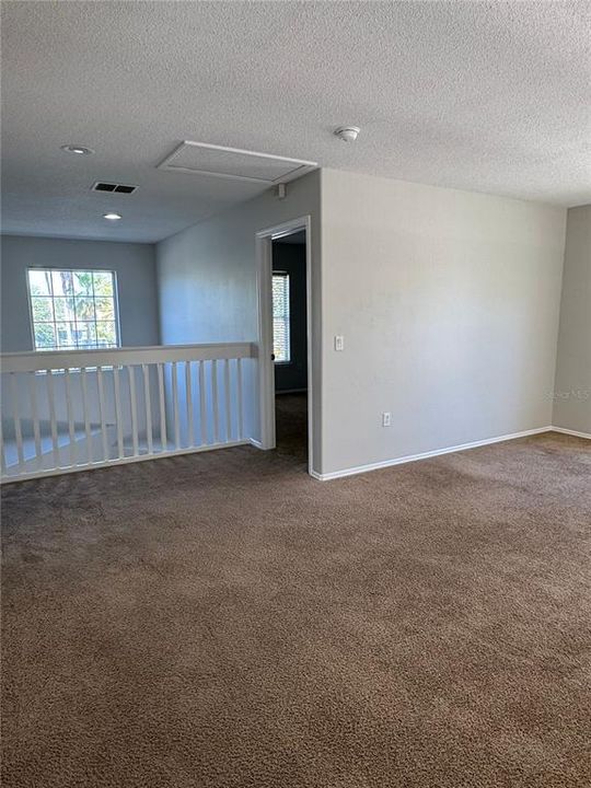 В аренду: $2,350 (4 спален, 2 ванн, 1614 Квадратных фут)
