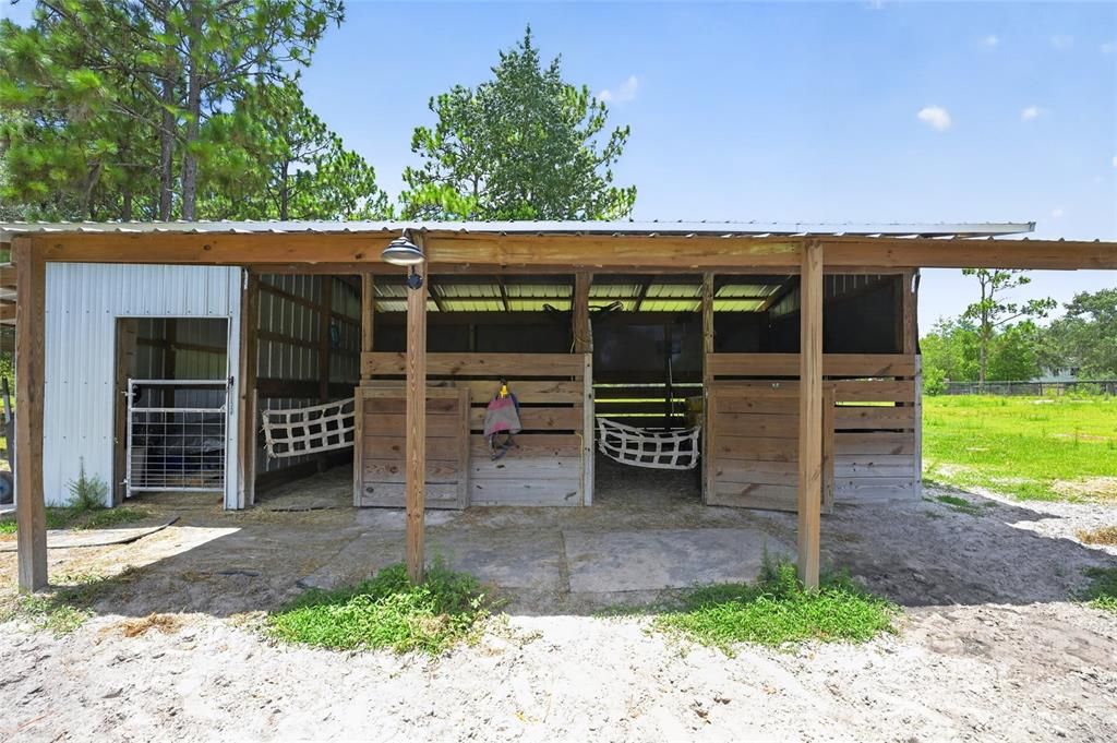 For Sale: $325,000 (3 beds, 2 baths, 1512 Square Feet)