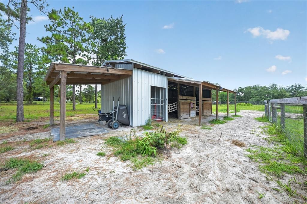 For Sale: $325,000 (3 beds, 2 baths, 1512 Square Feet)