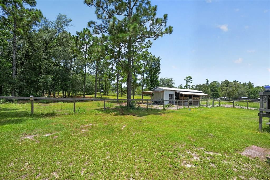 For Sale: $325,000 (3 beds, 2 baths, 1512 Square Feet)
