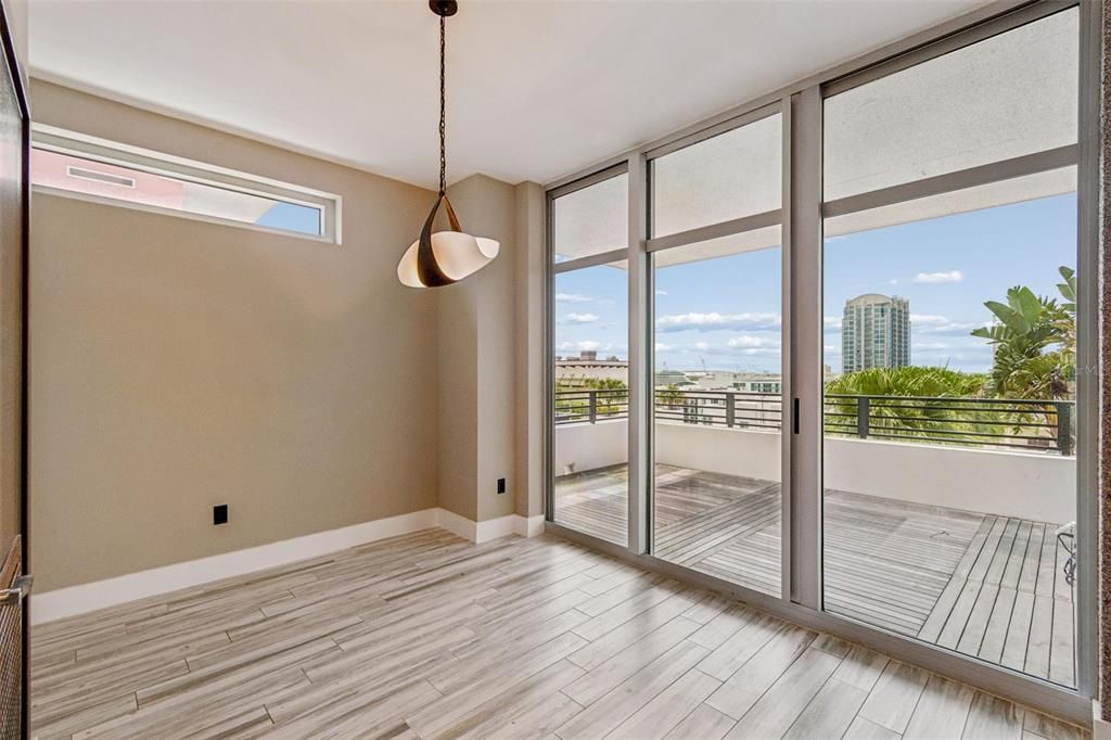 For Rent: $4,850 (2 beds, 2 baths, 1278 Square Feet)