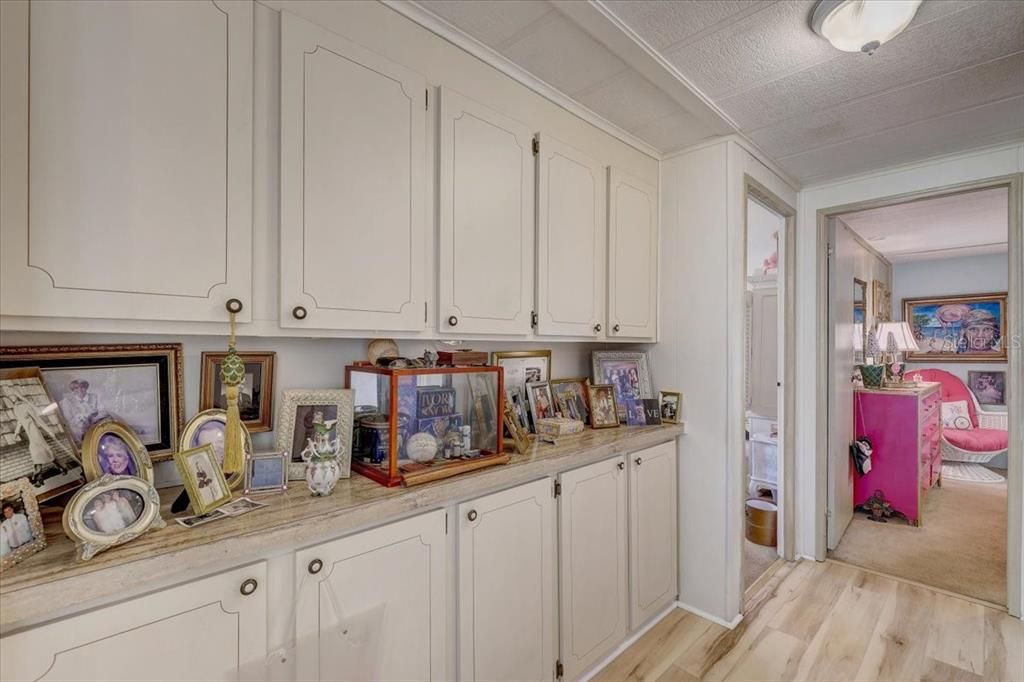 En Venta: $230,000 (2 camas, 2 baños, 1358 Pies cuadrados)