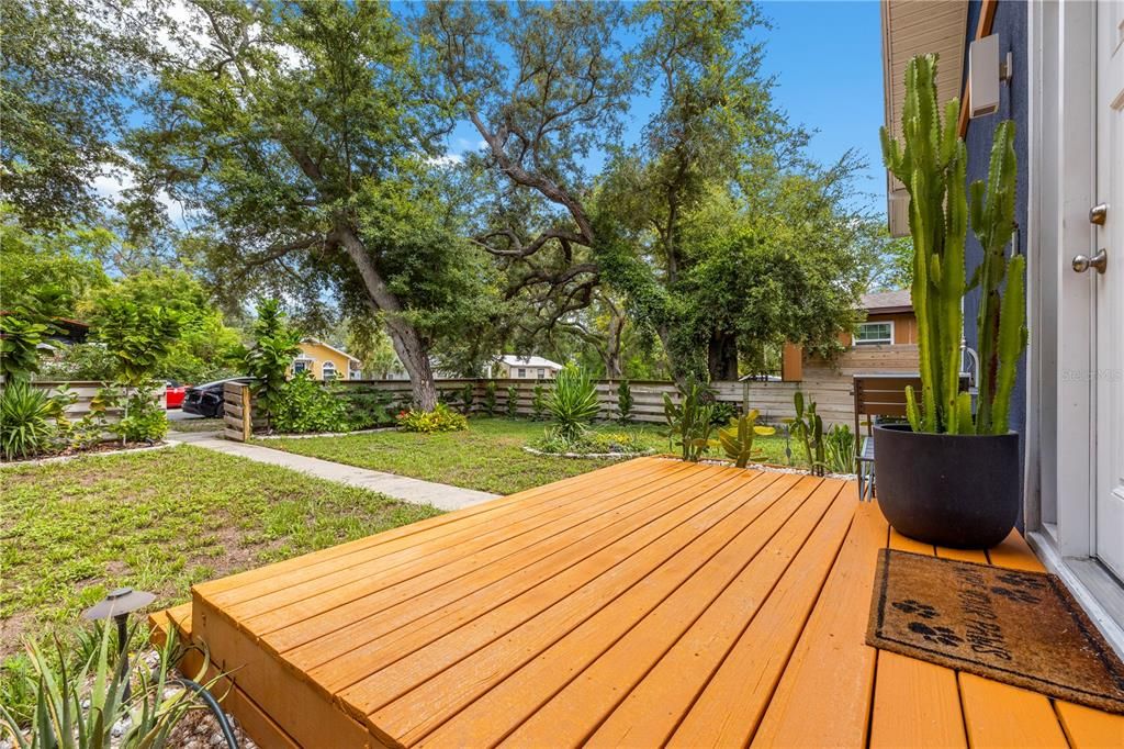 Activo con contrato: $250,000 (2 camas, 1 baños, 753 Pies cuadrados)