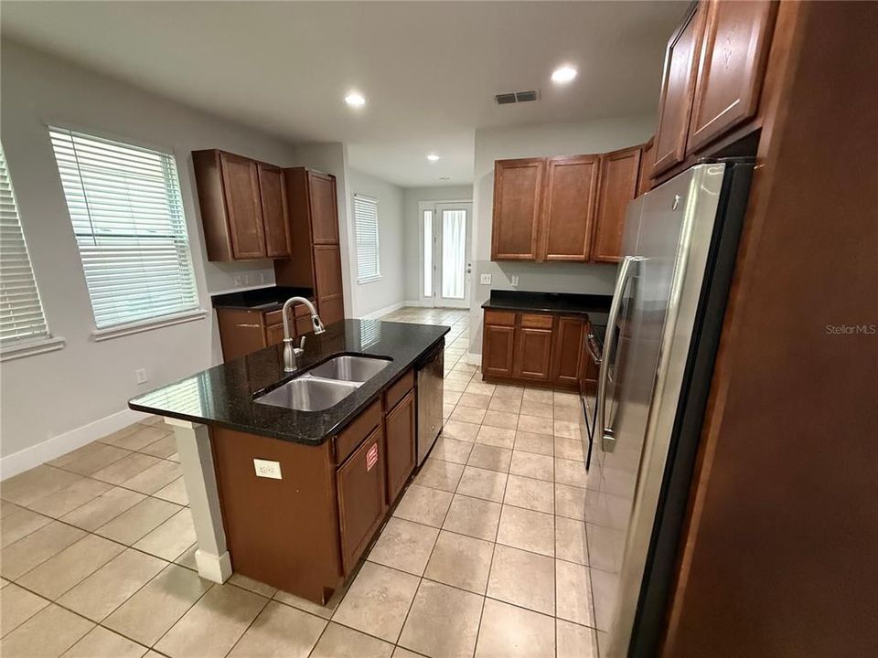 En Venta: $609,900 (8 camas, 7 baños, 3401 Pies cuadrados)