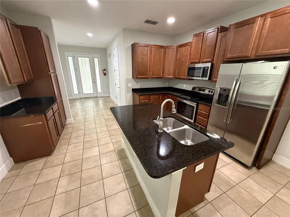 En Venta: $609,900 (8 camas, 7 baños, 3401 Pies cuadrados)