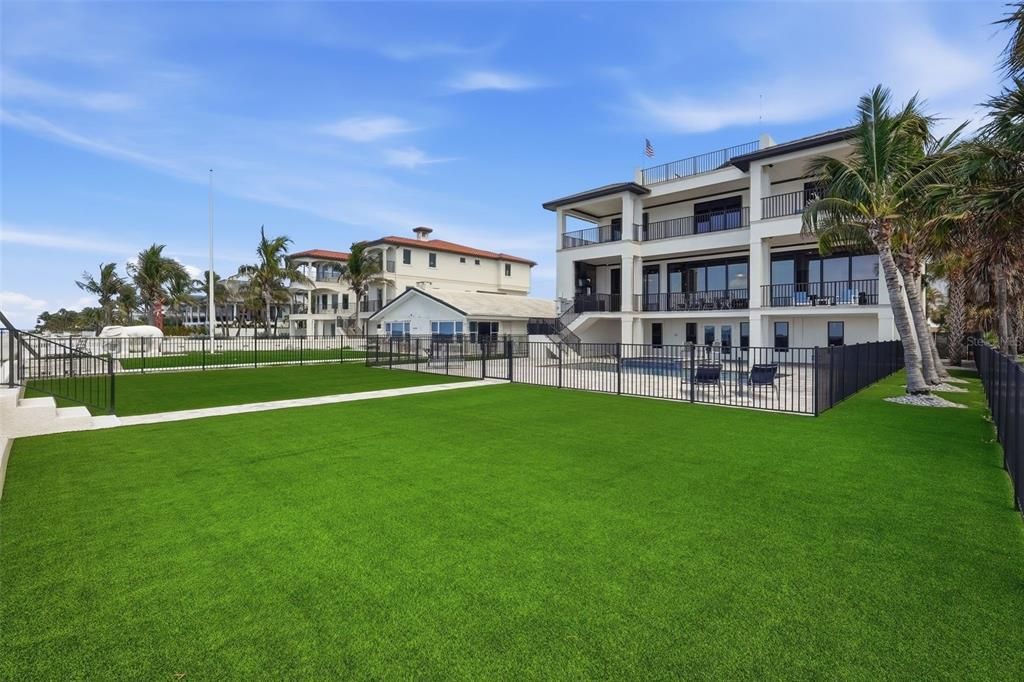 En Venta: $7,400,000 (5 camas, 4 baños, 5615 Pies cuadrados)