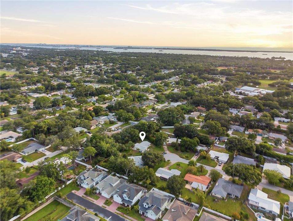 For Sale: $550,000 (3 beds, 2 baths, 1470 Square Feet)
