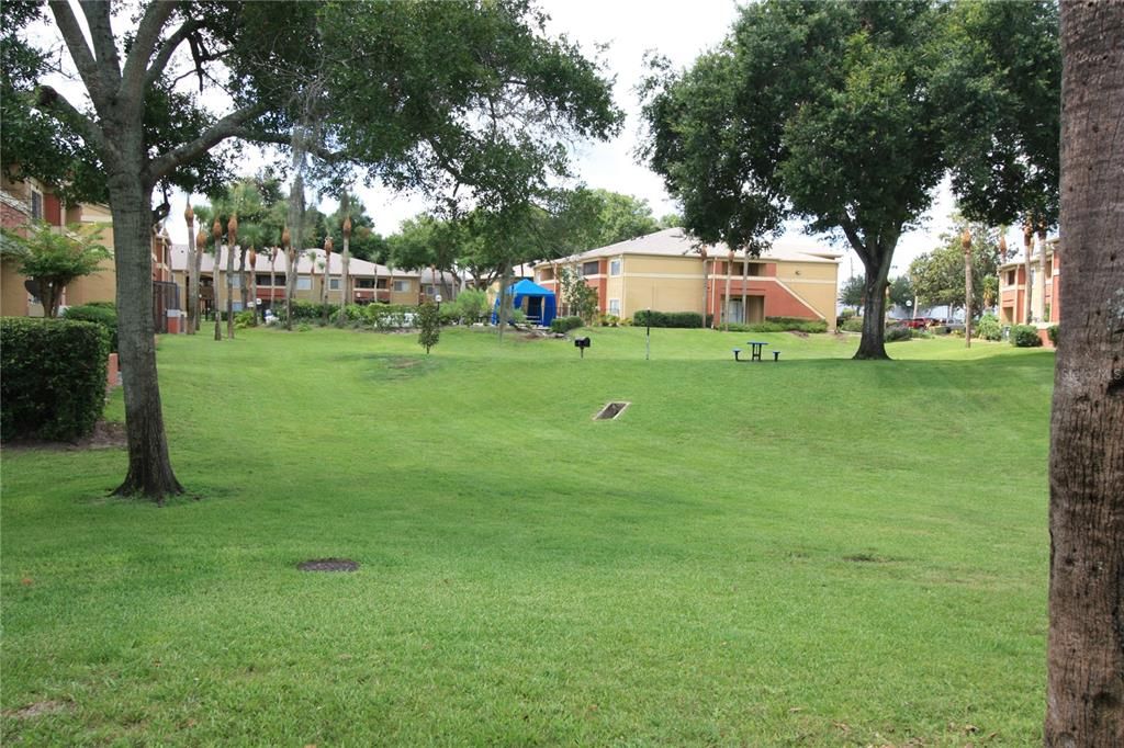 For Sale: $135,000 (1 beds, 1 baths, 766 Square Feet)