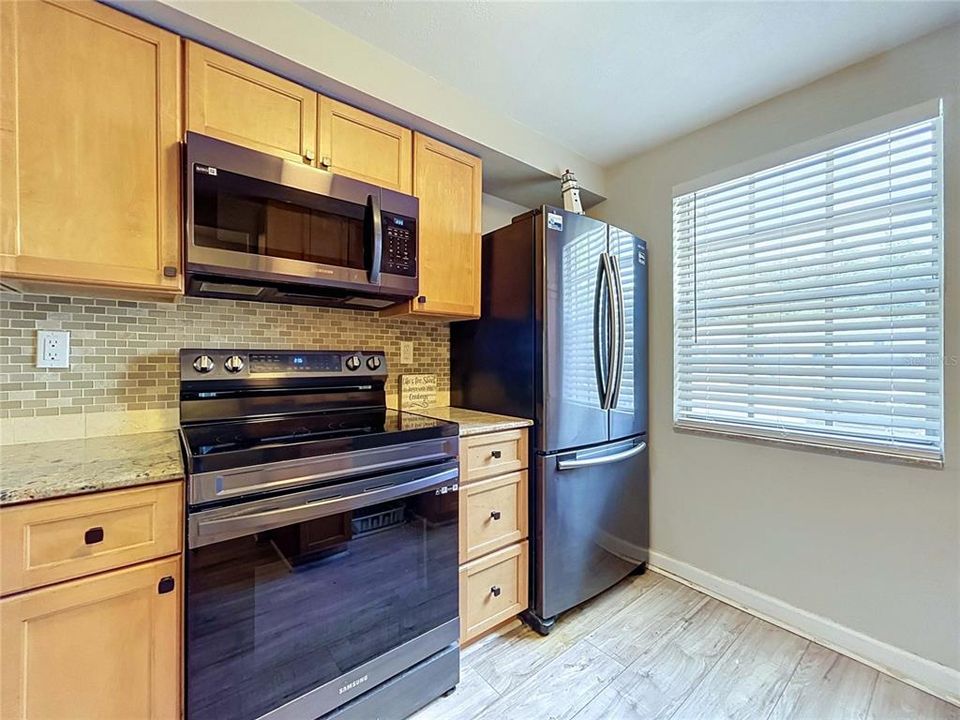 En Venta: $94,900 (2 camas, 1 baños, 831 Pies cuadrados)