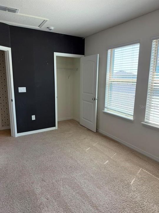 For Rent: $3,300 (4 beds, 2 baths, 2027 Square Feet)