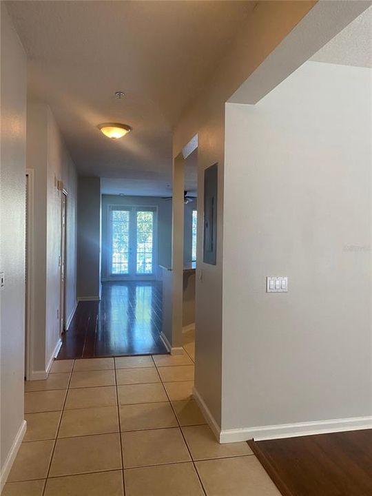 For Rent: $2,950 (2 beds, 2 baths, 1554 Square Feet)