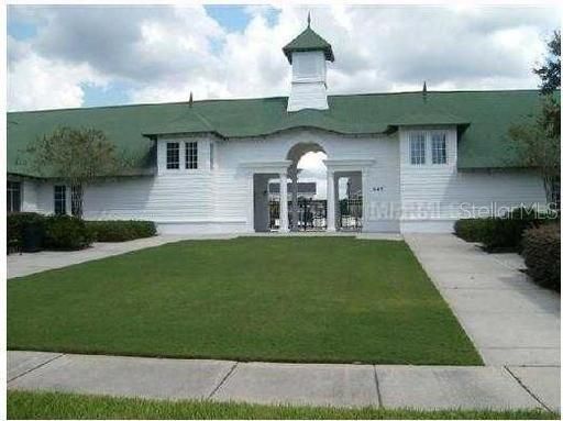 For Rent: $2,950 (2 beds, 2 baths, 1554 Square Feet)