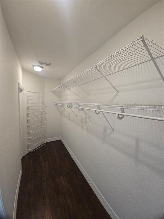 В аренду: $2,995 (3 спален, 2 ванн, 2528 Квадратных фут)