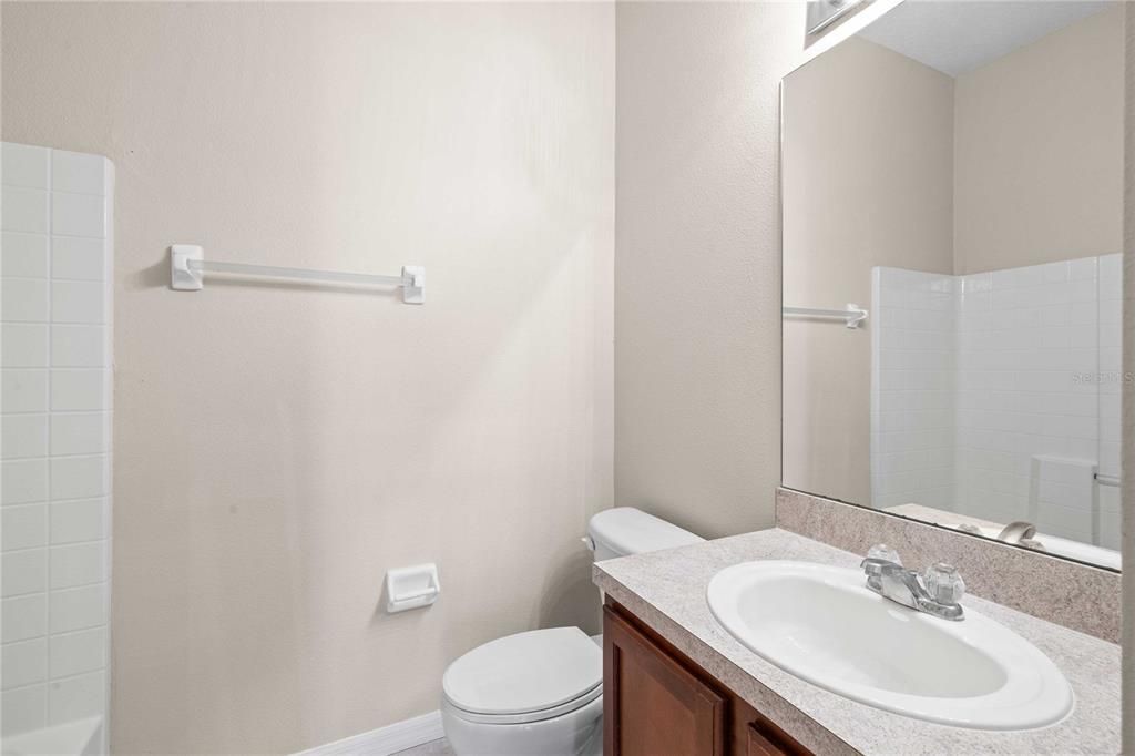 For Sale: $250,000 (3 beds, 2 baths, 1686 Square Feet)
