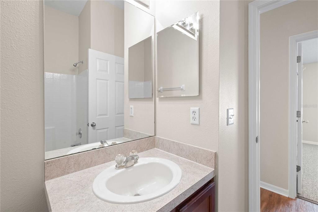 For Sale: $250,000 (3 beds, 2 baths, 1686 Square Feet)