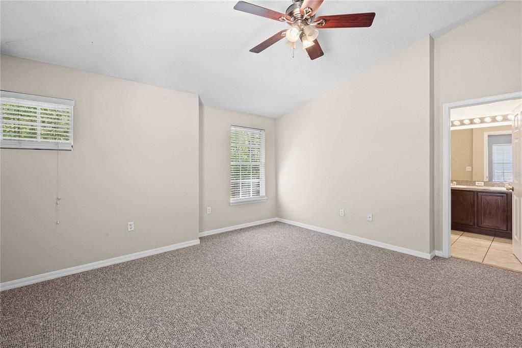 For Sale: $250,000 (3 beds, 2 baths, 1686 Square Feet)