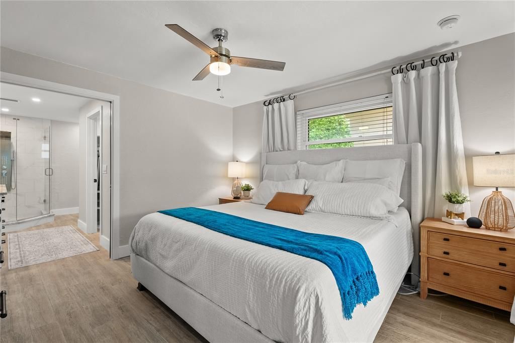 For Sale: $749,000 (3 beds, 2 baths, 1596 Square Feet)
