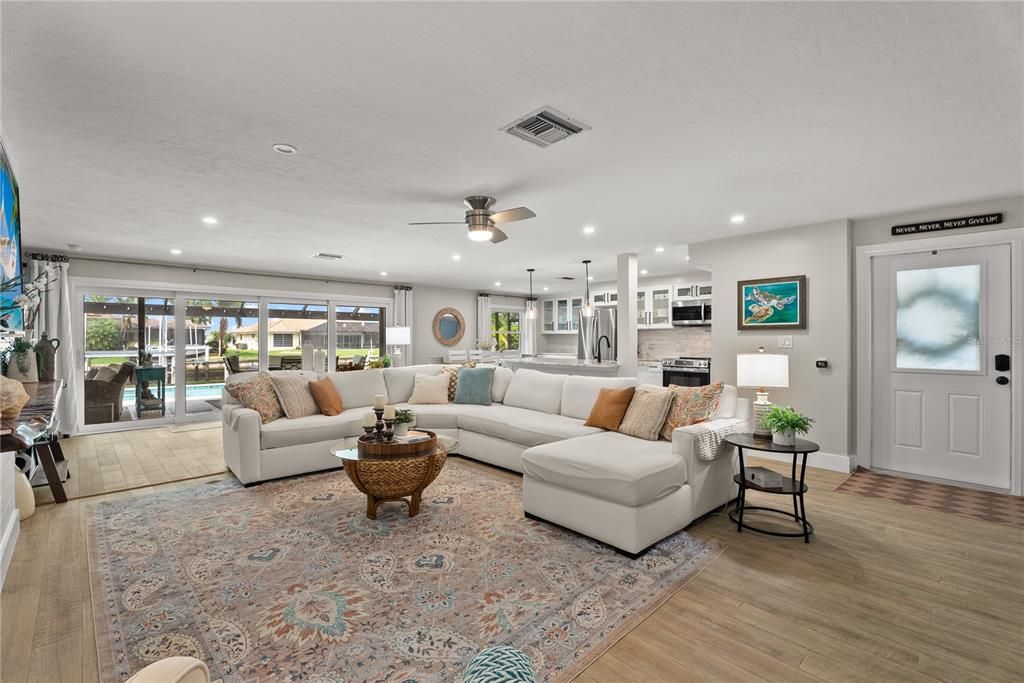 For Sale: $749,000 (3 beds, 2 baths, 1596 Square Feet)