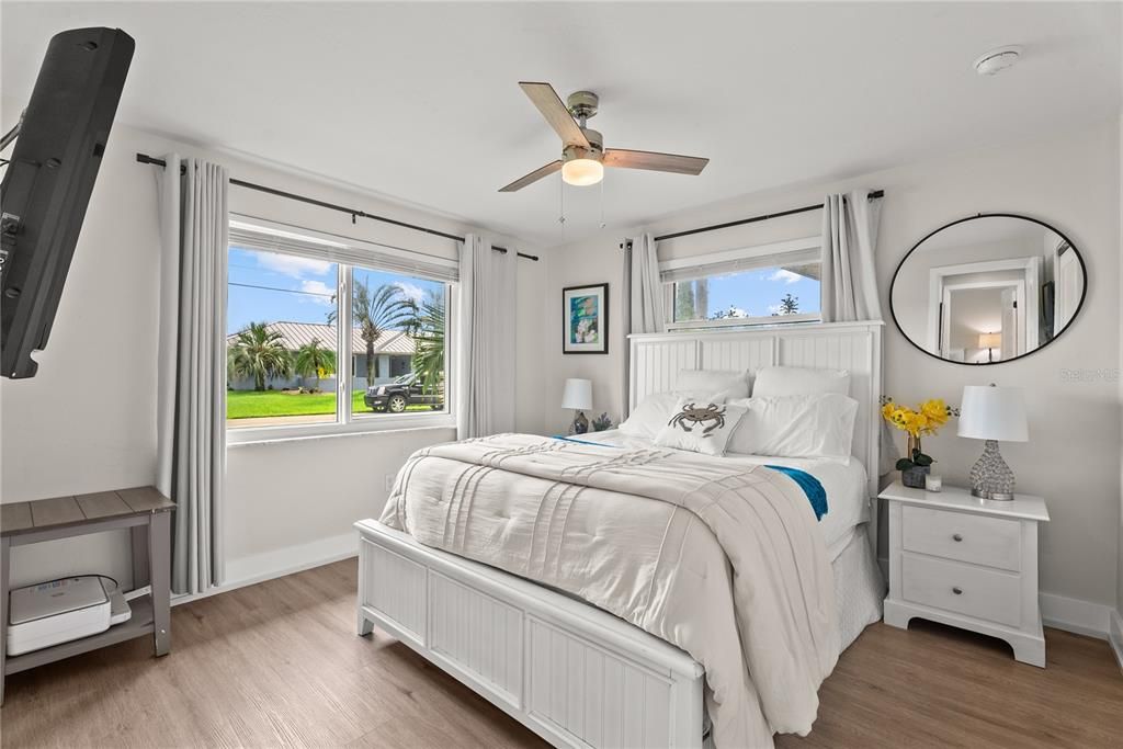 For Sale: $749,000 (3 beds, 2 baths, 1596 Square Feet)
