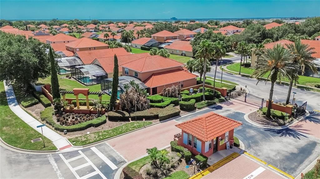 En Venta: $340,000 (4 camas, 3 baños, 1542 Pies cuadrados)