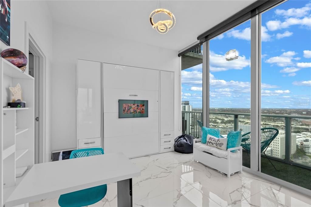 На продажу: $799,999 (2 спален, 2 ванн, 1232 Квадратных фут)