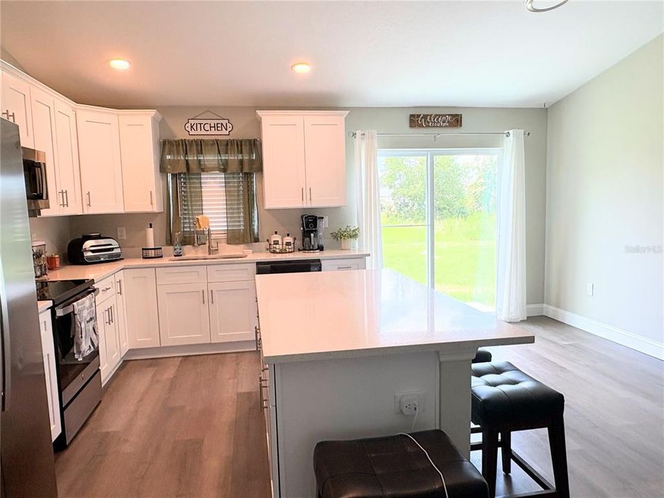 En Venta: $274,900 (3 camas, 2 baños, 1368 Pies cuadrados)