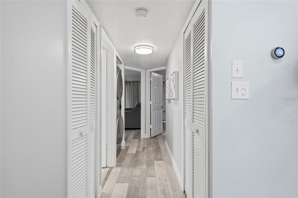 В аренду: $2,250 (2 спален, 2 ванн, 1100 Квадратных фут)
