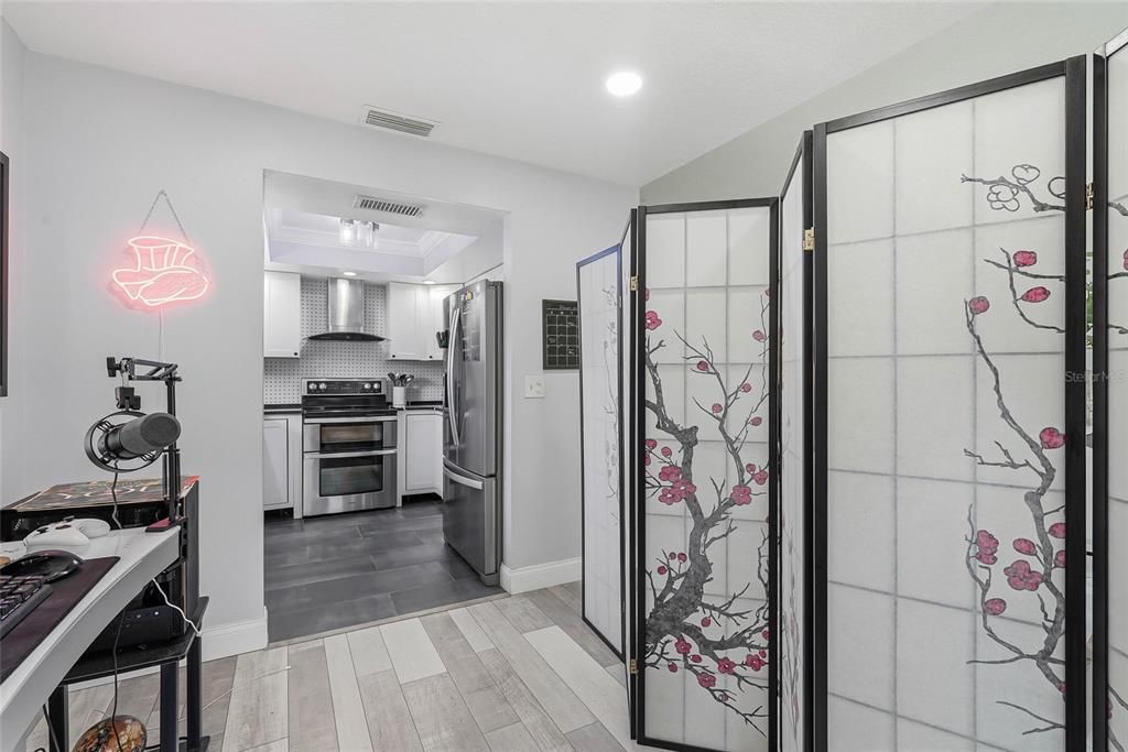 В аренду: $2,250 (2 спален, 2 ванн, 1100 Квадратных фут)