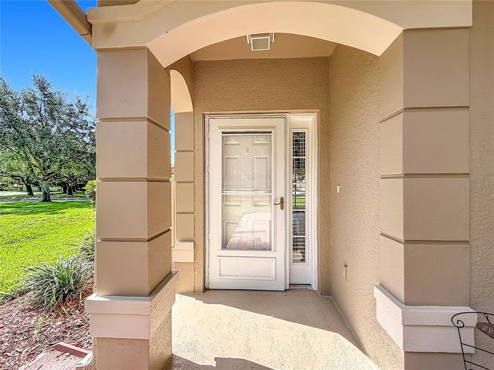 En Venta: $239,000 (2 camas, 2 baños, 1281 Pies cuadrados)
