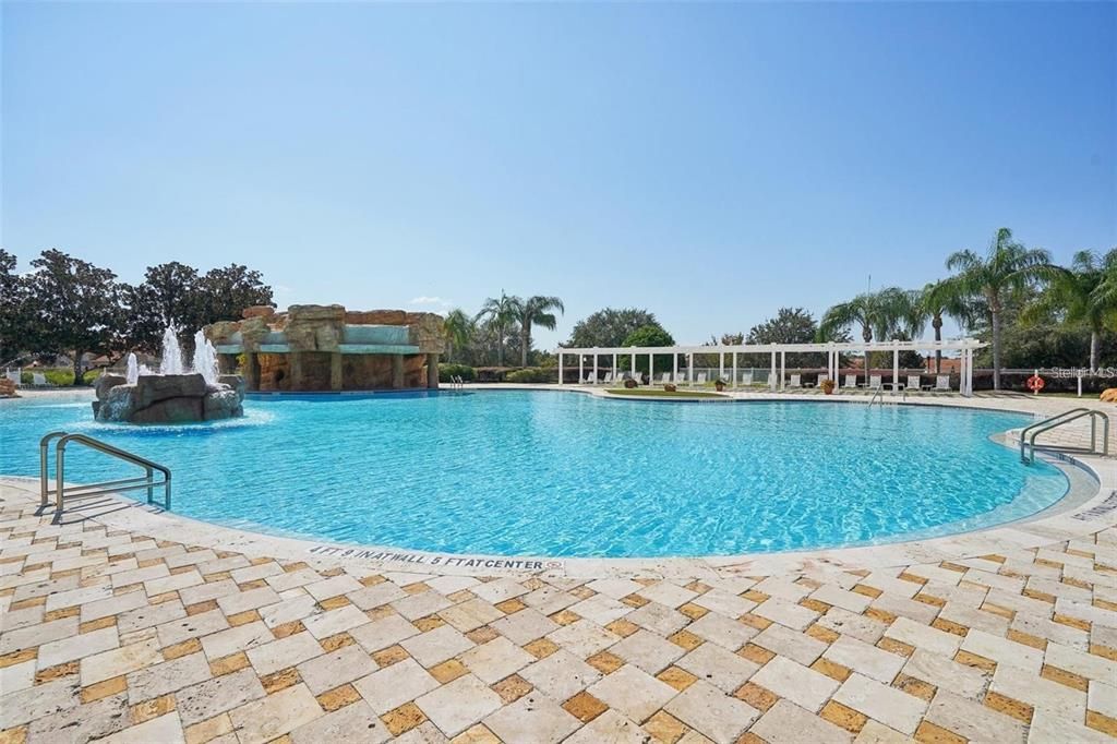En Venta: $239,000 (2 camas, 2 baños, 1281 Pies cuadrados)