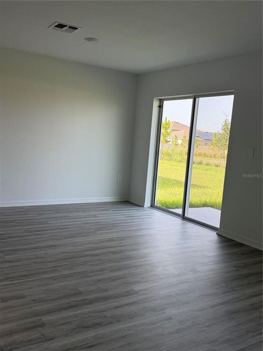 En Renta: $2,200 (4 camas, 2 baños, 1498 Pies cuadrados)