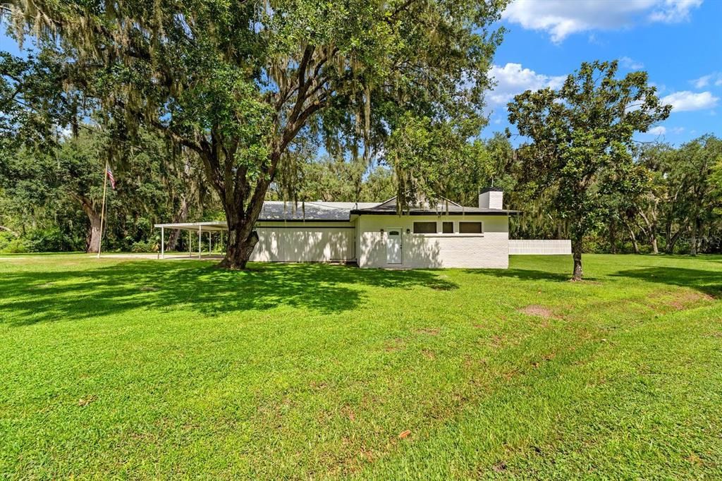 For Sale: $339,900 (3 beds, 2 baths, 1680 Square Feet)