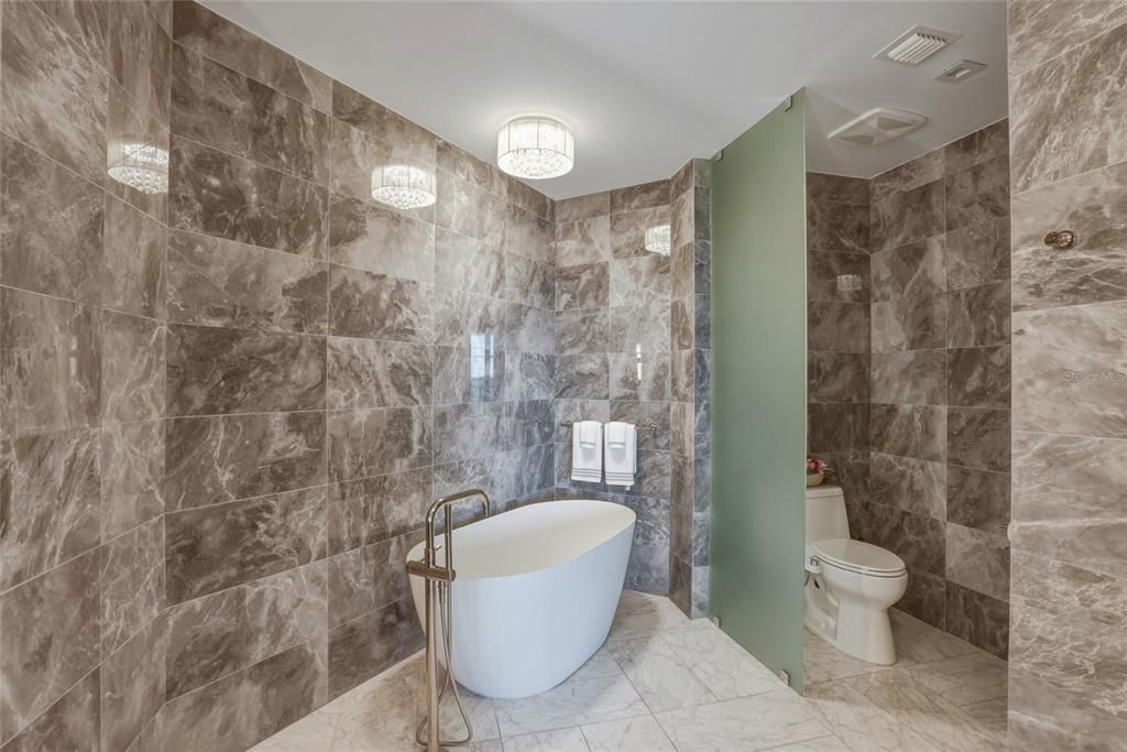 В аренду: $16,000 (3 спален, 3 ванн, 2937 Квадратных фут)