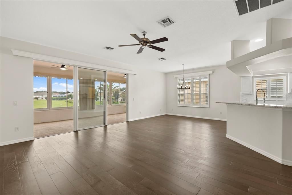 For Sale: $260,000 (3 beds, 2 baths, 1799 Square Feet)